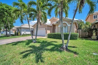 15452 SW 138th Terrace in Miami, FL - Building Photo - Building Photo