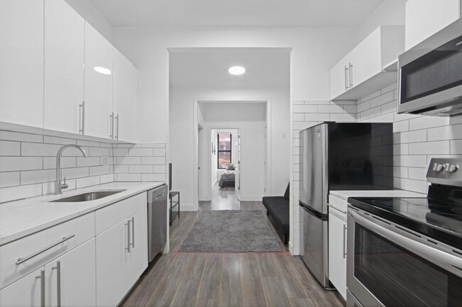 207 W 136th St in New York, NY - Building Photo - Building Photo
