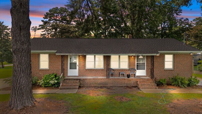 208 Anderson St in Elm City, NC - Building Photo - Building Photo