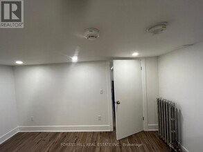3 Eleanor Ave in Toronto, ON - Building Photo - Building Photo
