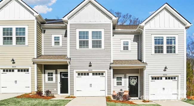 9100 Bluedale Rd in Charlotte, NC - Building Photo - Building Photo