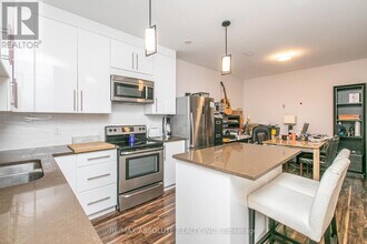 246-246 Westhaven Crescent in Ottawa, ON - Building Photo - Building Photo