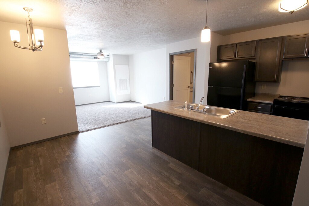 Whisper Ridge Commons Sioux Falls, SD Apartments