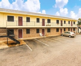 Bainbrook in Howe, TX - Building Photo - Building Photo