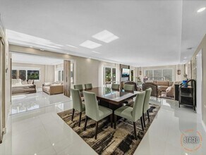 1151 N Fort Lauderdale Beach Blvd in Fort Lauderdale, FL - Foto de edificio - Building Photo