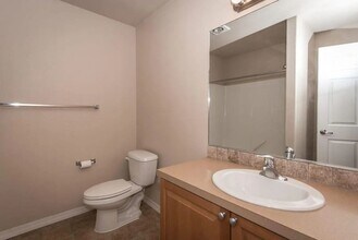 380 N Promenade Loop in Post Falls, ID - Building Photo - Building Photo