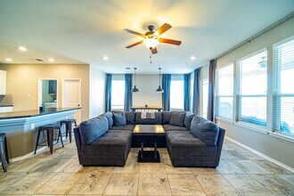 8221 Reggio St in Round Rock, TX - Building Photo - Building Photo