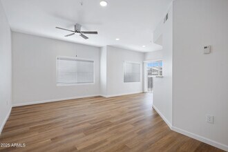 13700 N Fountain Hills Blvd in Fountain Hills, AZ - Building Photo - Building Photo
