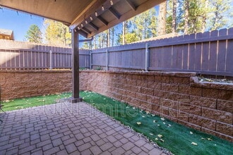 2513 W Pollo Cir in Flagstaff, AZ - Building Photo - Building Photo