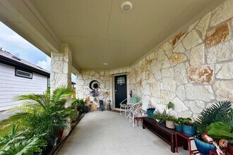 106 Canadian River Trl in Hutto, TX - Foto de edificio - Building Photo