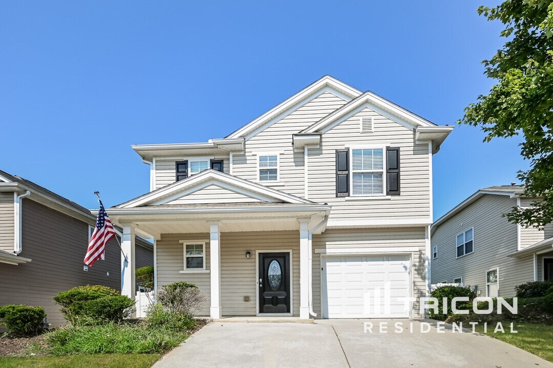 107 Silver Bow Ln in Dallas, GA - Foto de edificio