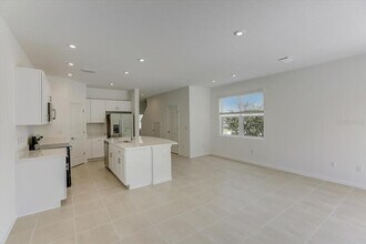 8449 Lunar Skye St in Sarasota, FL - Building Photo - Building Photo