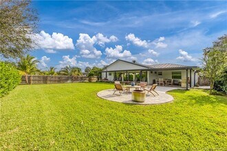 533 SE Ocean Spray Terrace in Port St. Lucie, FL - Building Photo - Building Photo