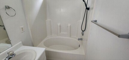 411 Landing Pl Dr in Wendell, NC - Building Photo - Building Photo