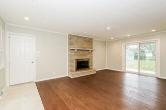 5508 Gallagher Dr in Greenwood, IN - Building Photo - Building Photo