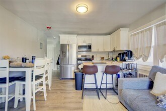 61 Neptune Blvd in Long Beach, NY - Building Photo - Building Photo