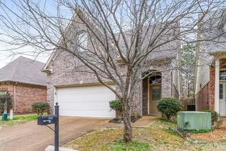 2680 Bending Elm Dr in Memphis, TN - Building Photo - Building Photo