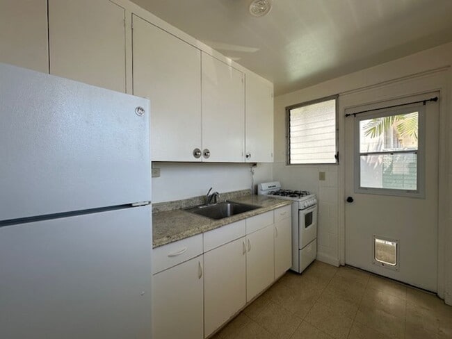 3148 Brokaw St in Honolulu, HI - Building Photo - Building Photo