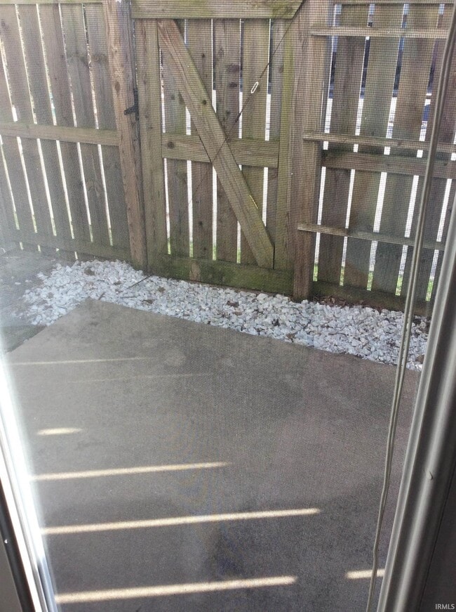 property at 795 E Sherwood Hills Dr