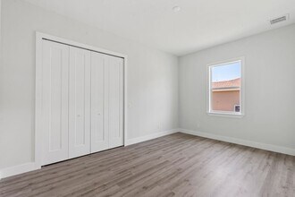 25434 Alicante Dr in Punta Gorda, FL - Building Photo - Building Photo