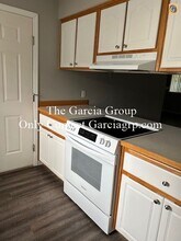 13631 SE Oatfield Rd in Portland, OR - Building Photo - Building Photo