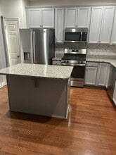 3525 Naamans Rd in Wilmington, DE - Building Photo - Building Photo