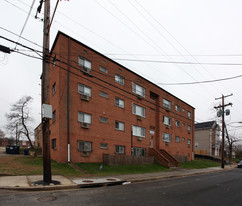 5325 Bass Pl SE Apartments