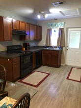 9261 N Peachtree Way in Citrus Springs, FL - Foto de edificio - Building Photo