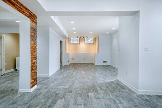 1930 18th St NW, Unit B1 in Washington, DC - Building Photo - Building Photo
