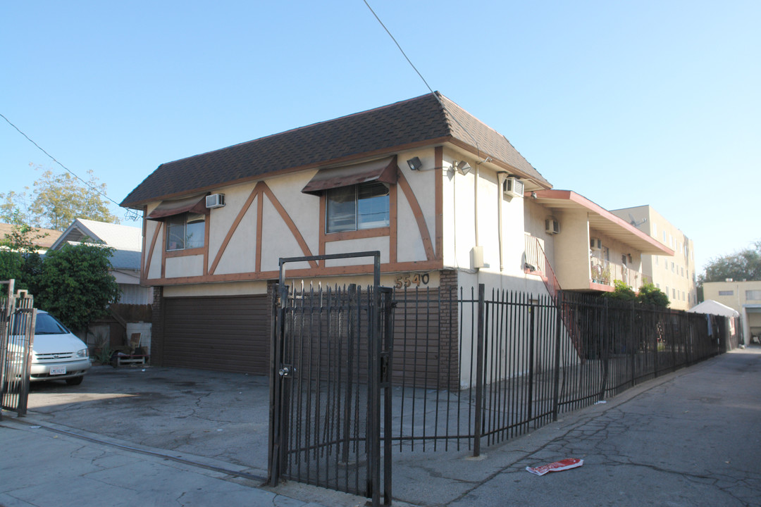 5540 Bonner Ave in North Hollywood, CA - Building Photo