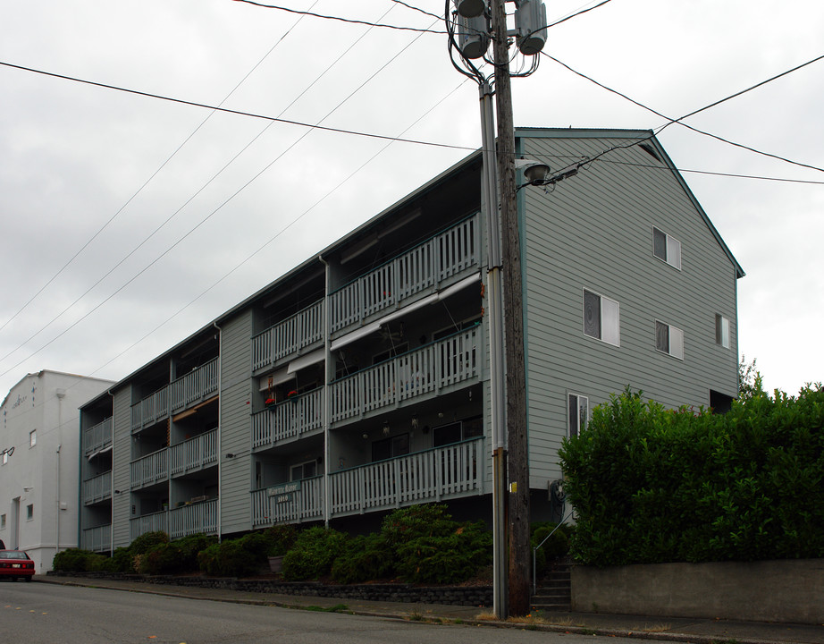 Manette Manor in Bremerton, WA - Foto de edificio