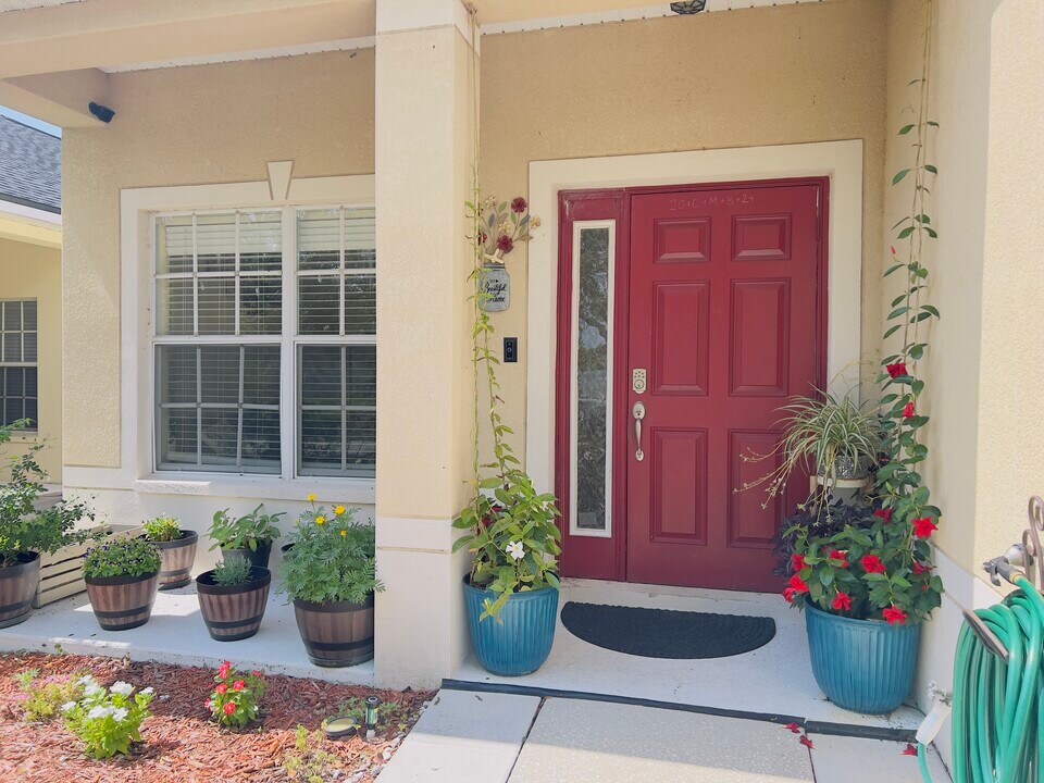 9316 Leatherwood Ave in Tampa, FL - Building Photo
