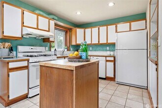 11807 96th Ave SW in Tacoma, WA - Building Photo - Building Photo