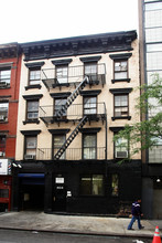 404 W 50th St in New York, NY - Building Photo - Building Photo