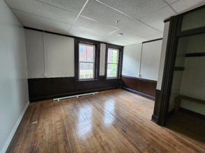 10 Langdon St, Unit 202 in Montpelier, VT - Foto de edificio - Building Photo