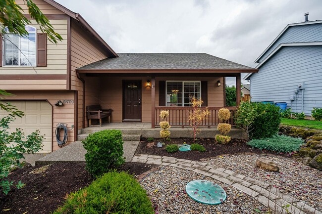 property at 19700 SE 41st St