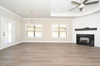 1807 Loebner Ln in Cullman, AL - Building Photo - Building Photo