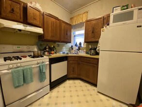 73 Longwood Ave, Unit 1F in Brookline, MA - Building Photo - Building Photo