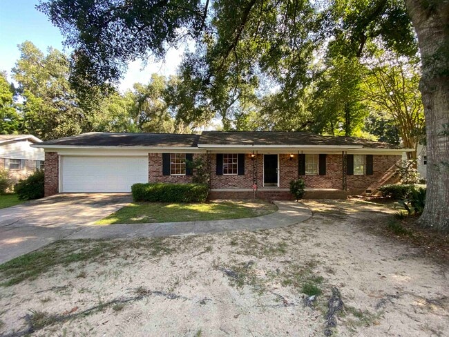 2506 Waldemar Ln in Tallahassee, FL - Building Photo - Building Photo