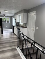 1707 W 6th Ave, Unit A101 in Kennewick, WA - Building Photo