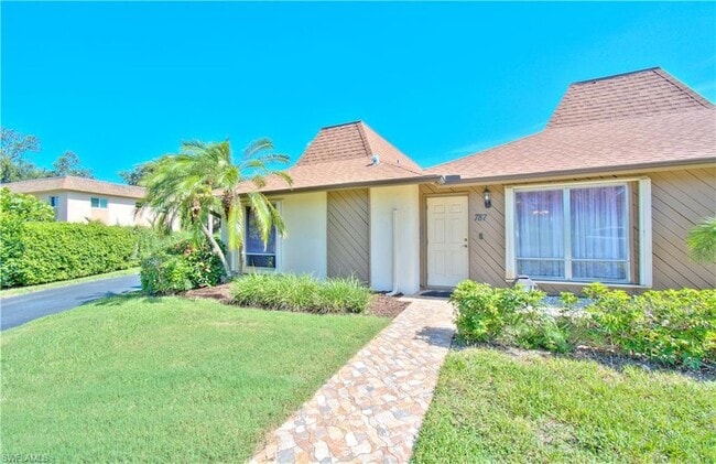 787 Palm View Dr in Naples, FL - Building Photo - Building Photo