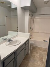 27 Dickinson St, Unit N in Mount Clemens, MI - Building Photo - Building Photo