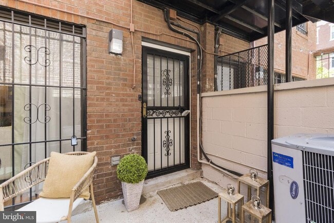 property at 1435 Corcoran St NW