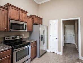2647 Champion Hills Dr in Southaven, MS - Building Photo - Building Photo