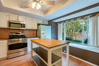 1712 Coturnix Dr in Austin, TX - Building Photo - Building Photo