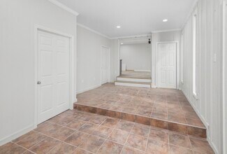 3802 McEwen Dr NW in Huntsville, AL - Building Photo - Building Photo