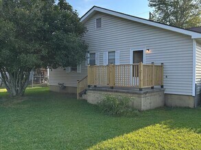 726 McArthur Blvd in Warner Robins, GA - Foto de edificio - Building Photo