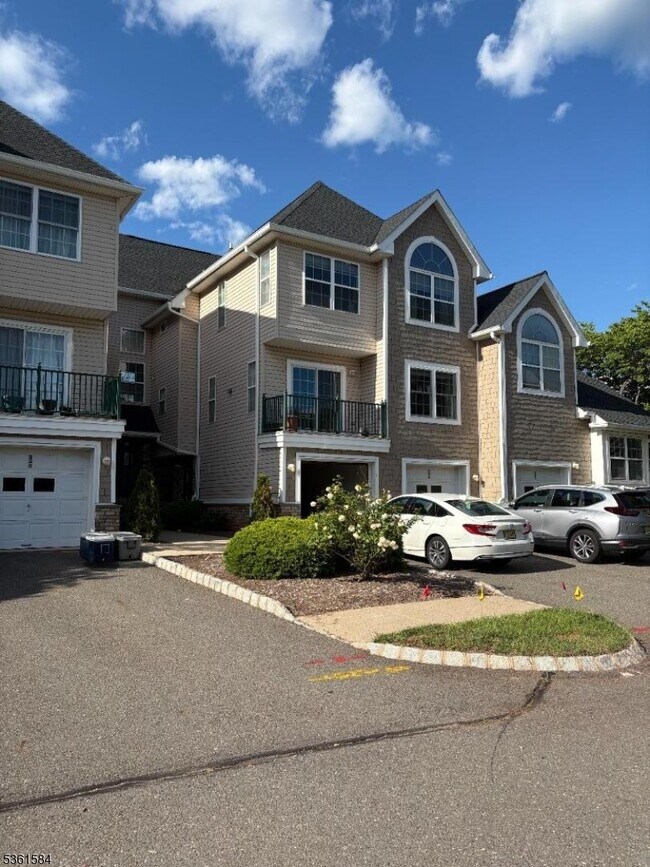 202 Rip Van Dam Ct in Montgomery, NJ - Building Photo - Building Photo