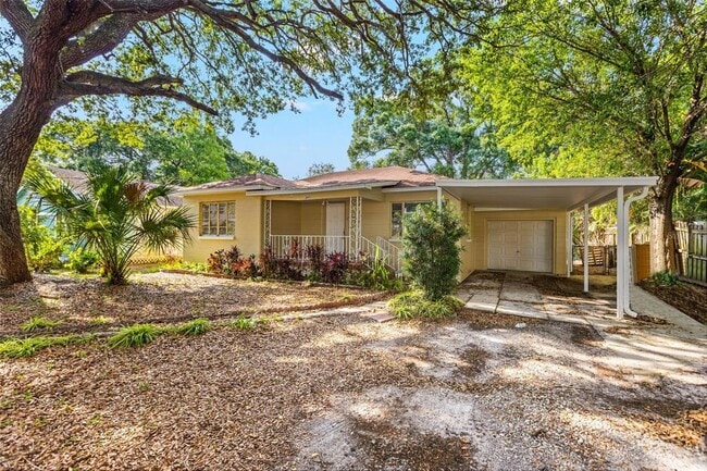 1005 W Woodlawn Ave in Tampa, FL - Building Photo - Building Photo