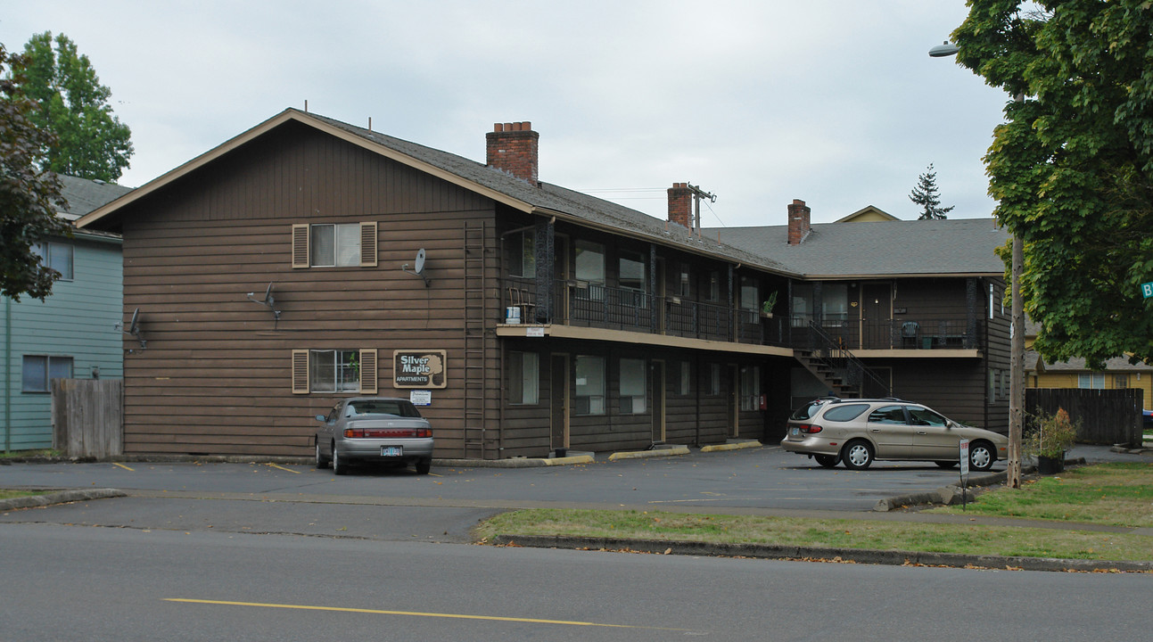 Silver Maple Apartments in Salem, OR - Building Photo